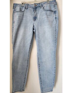 SO Juniors Low Rise Jeggings Size 17 - Clean Light